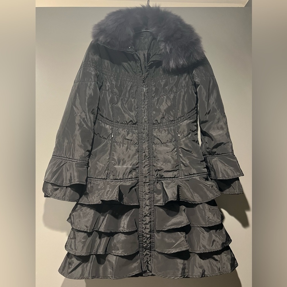 Elegant Black Ruffled Women's Down Coat